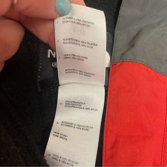 The North Face Hyvent 3 in 1 Men’s Red and Gray Winter Jacket Size Large - Picture 7 of 8